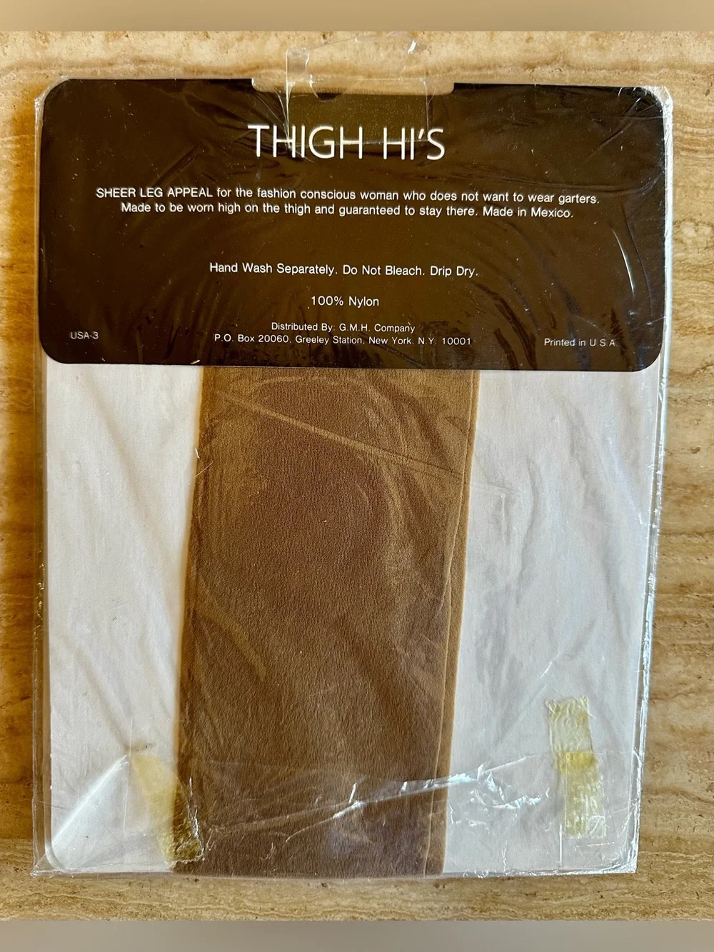 Vintage 80’s NOS Gold Medal Thigh Hi’s Size B 5’5”-6’ Beige